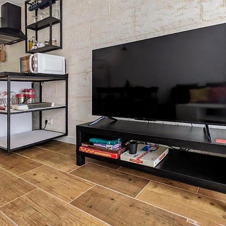 Amplio apartamento independiente con terraza Brunete Exterior foto