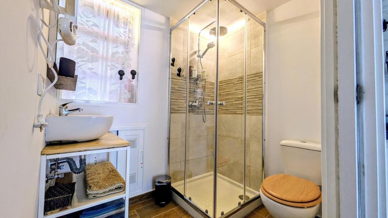 Amplio apartamento independiente con terraza Brunete Exterior foto