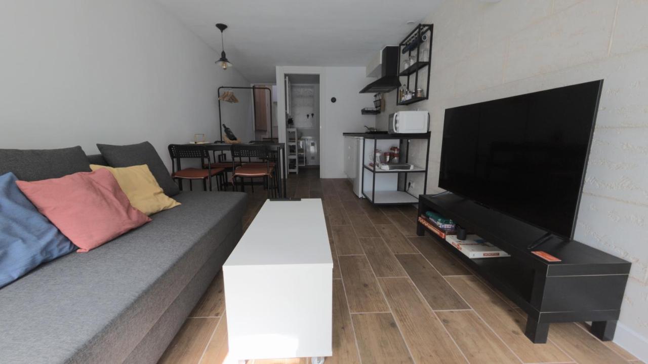Amplio apartamento independiente con terraza Brunete Exterior foto